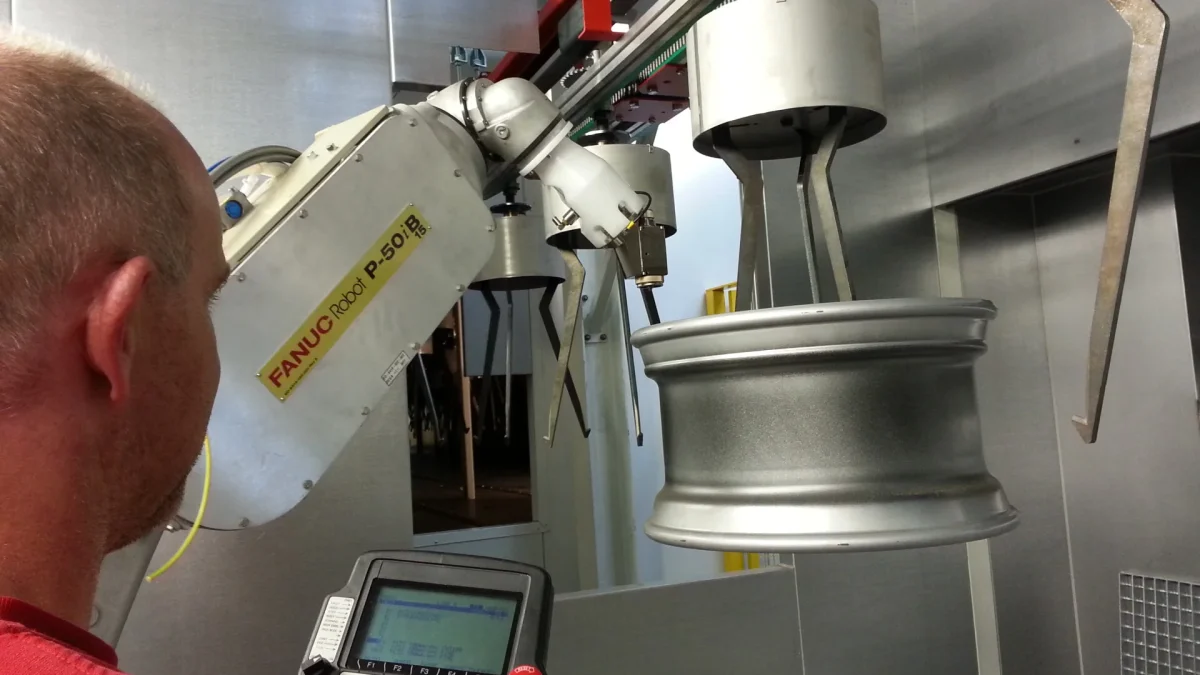 Programmierung von Lackierrobotern 1